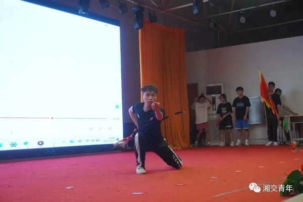 0cdd15eeb4bf96bca43c0962981a867.jpg 0cdd15eeb4bf96bca43c0962981a867.jpg