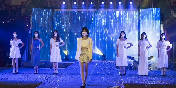 6学姐助阵.jpg 6学姐助阵.jpg