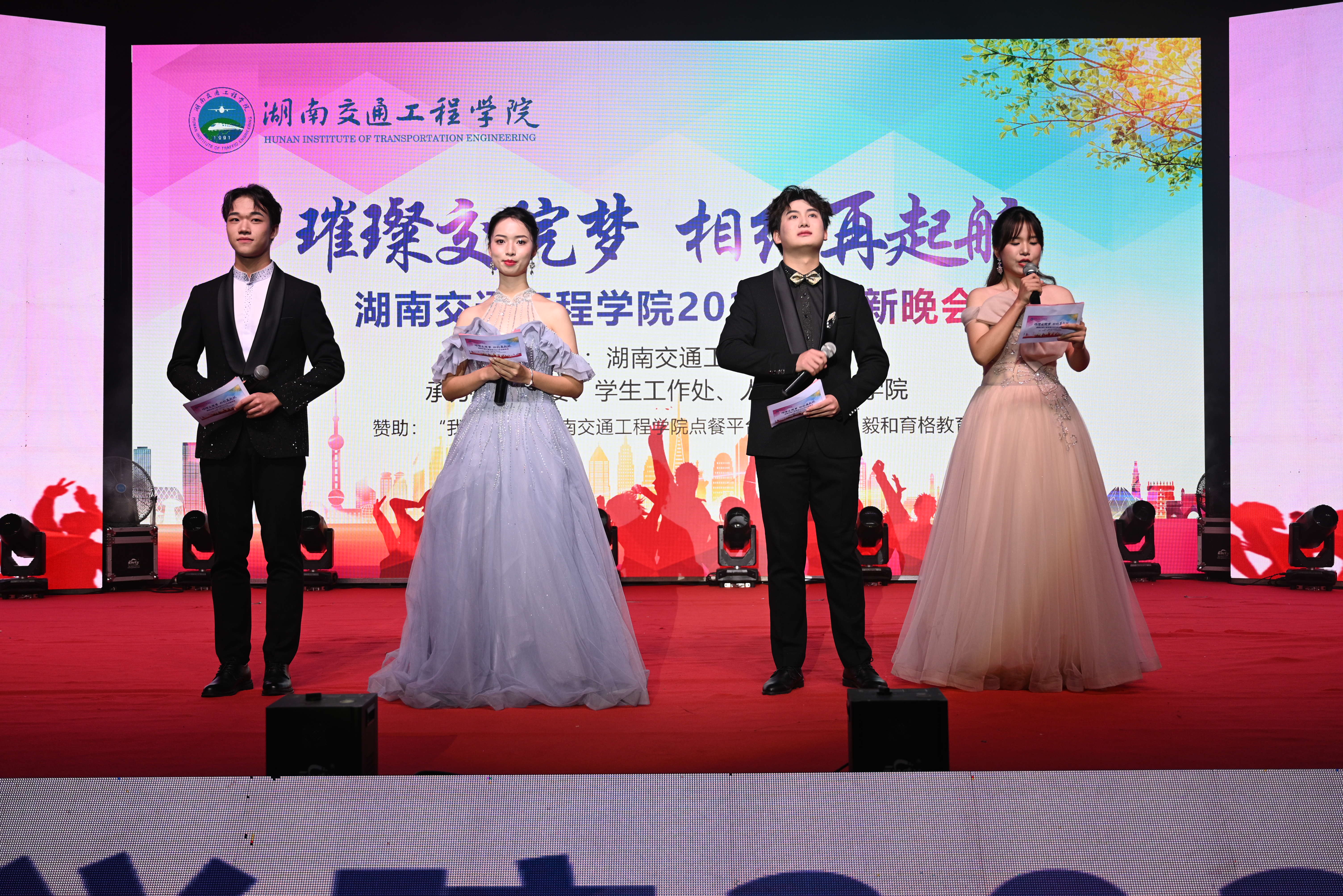 DSC_1596.JPG DSC_1596.JPG