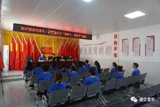 e6000cb325ff0404f71c22933a07f4e.jpg e6000cb325ff0404f71c22933a07f4e.jpg