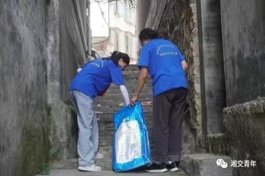 10f1f2c81e4617f9eb2c5fbbb6dfc0b.jpg 10f1f2c81e4617f9eb2c5fbbb6dfc0b.jpg