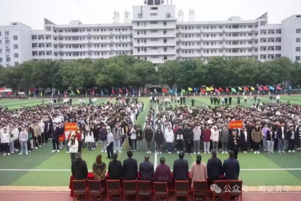 373bda5087e11a66ca174108367c74e.jpg 373bda5087e11a66ca174108367c74e.jpg