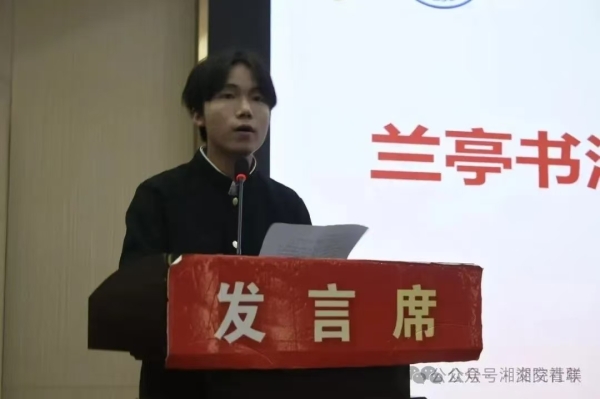 2b1d212076ff7a75c446ea7ea3f04b0.jpg 2b1d212076ff7a75c446ea7ea3f04b0.jpg