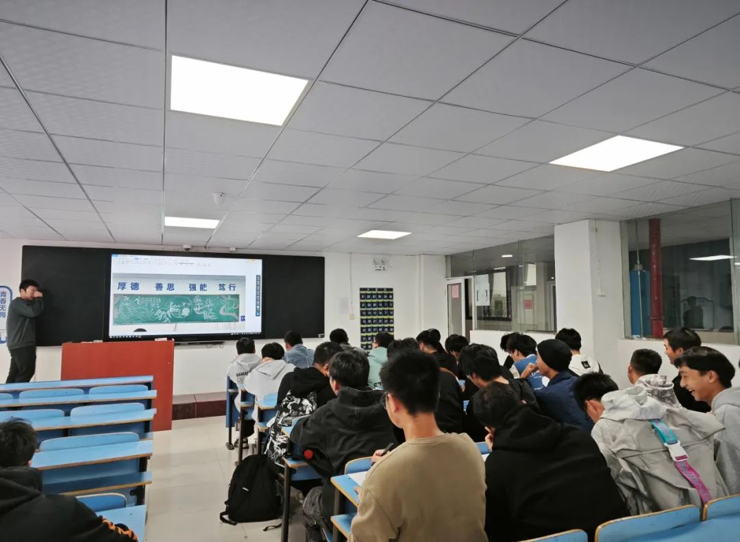 455600864ce476b943bddd74b4047de0.jpg 455600864ce476b943bddd74b4047de0.jpg