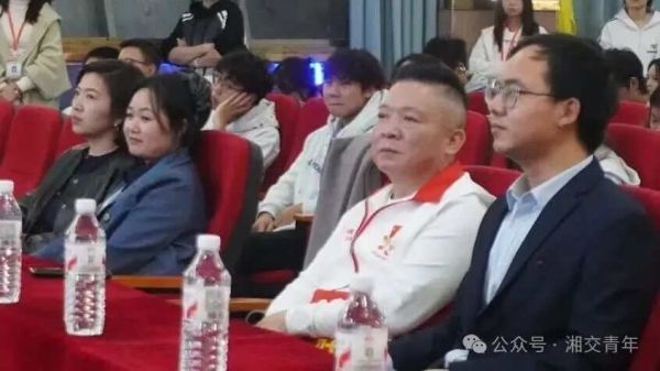 ea1fd3cadbb2d9b373b749ca1c2872c5.jpg ea1fd3cadbb2d9b373b749ca1c2872c5.jpg