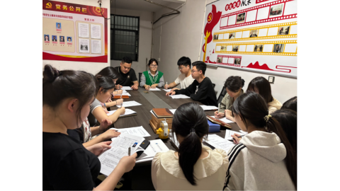 经济管理学院探索构建“宿舍-课堂-实践”协同育人新机制